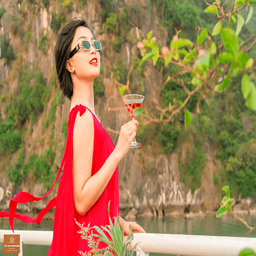 Tour vịnh Lan Hạ nửa ngày - Ngắm hoàng hôn trên du thuyền Panorama