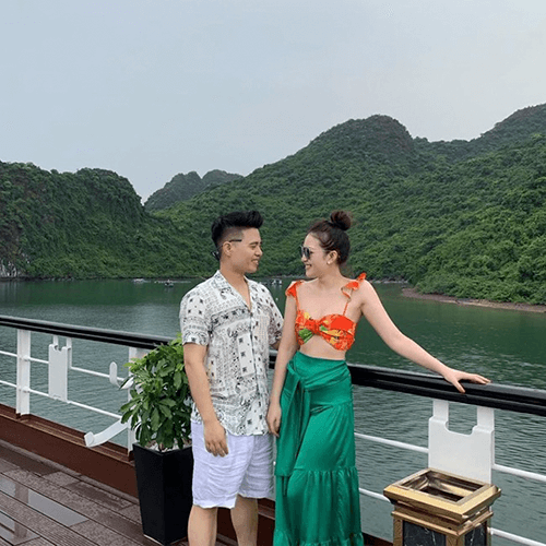 Tour Vịnh Lan Hạ - Đảo Nam Cát- chèo kayak 1 ngày trọn gói 450k