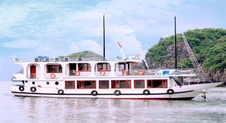 Tour du thuyền Venezia thăm vịnh Lan Hạ 1 ngày