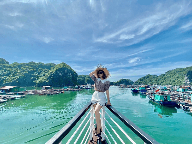 Tour vịnh Lan Hạ 1 ng&agrave;y 