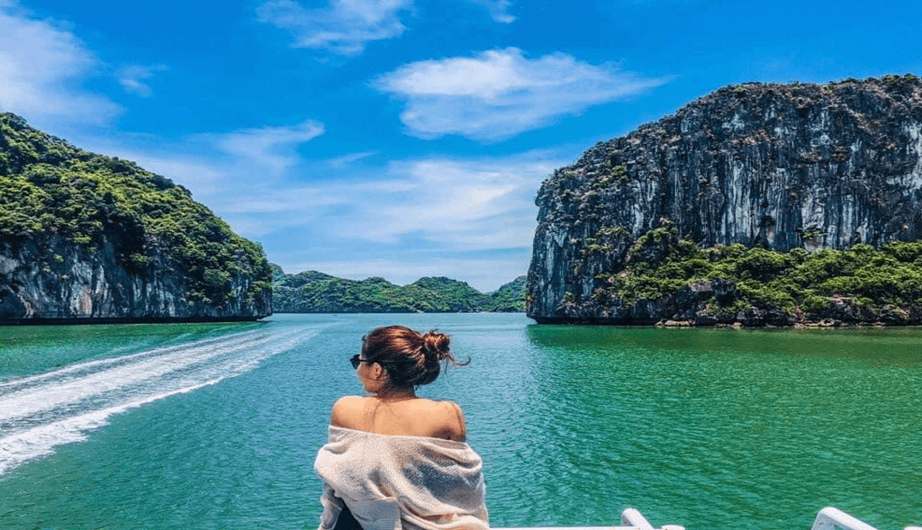 Tour vịnh Lan Hạ - Đảo Khỉ 1 ng&agrave;y